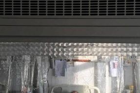 【喜訊】醫用百級層流床罩在甘肅省武威腫瘤醫院血液科安裝完成并投入使用